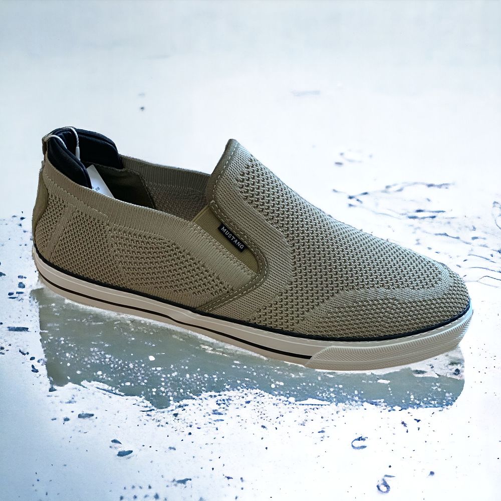 H1855 Mustang Slip On Canvas (Taupe)